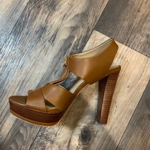 Micheal Kors heels